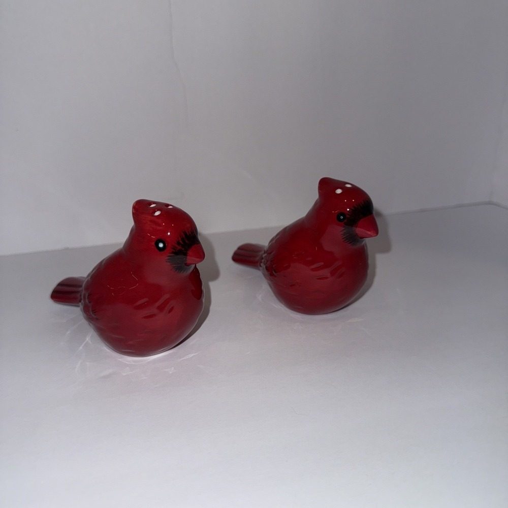 Ceramic Red 3" Cardinal Bird Salt and Pepper Shakers With Stoppers
